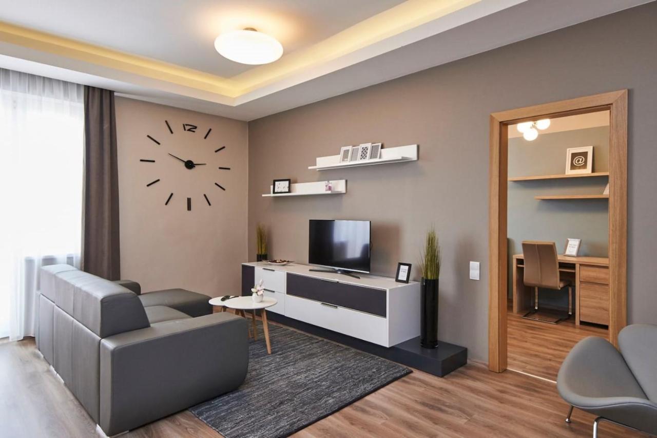 Orangehomes Fantastic 3 Bedrooms Apartment Dohany Street Budapeşte Dış mekan fotoğraf